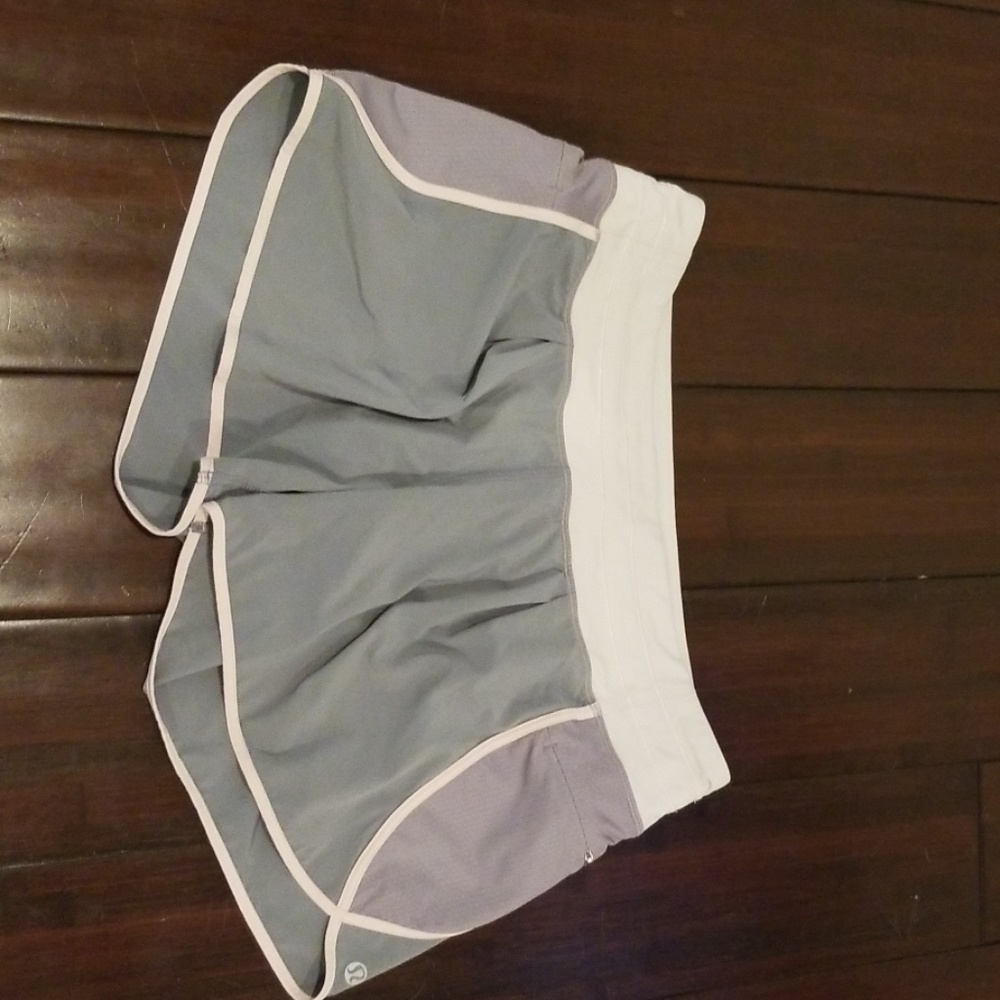 Lululemon running shorts gray pink 6